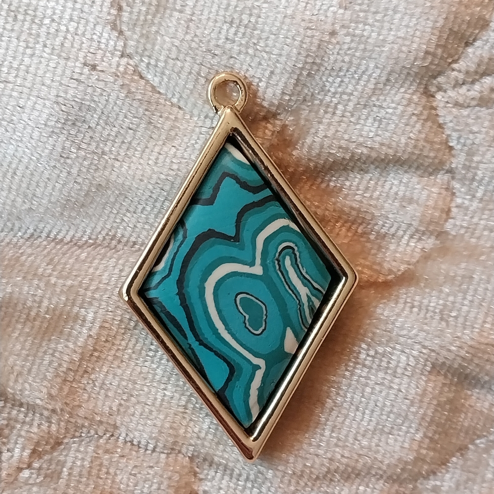 Gold and Blue Geometric Pendant Necklace
